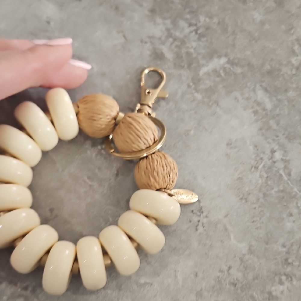 Chunky Cream Beaded Bracelet